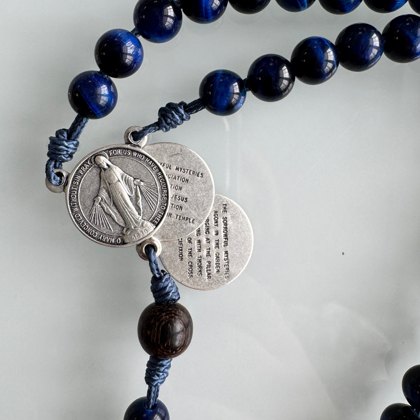Our Lady of Victory | Traditional Gemstone Rosary