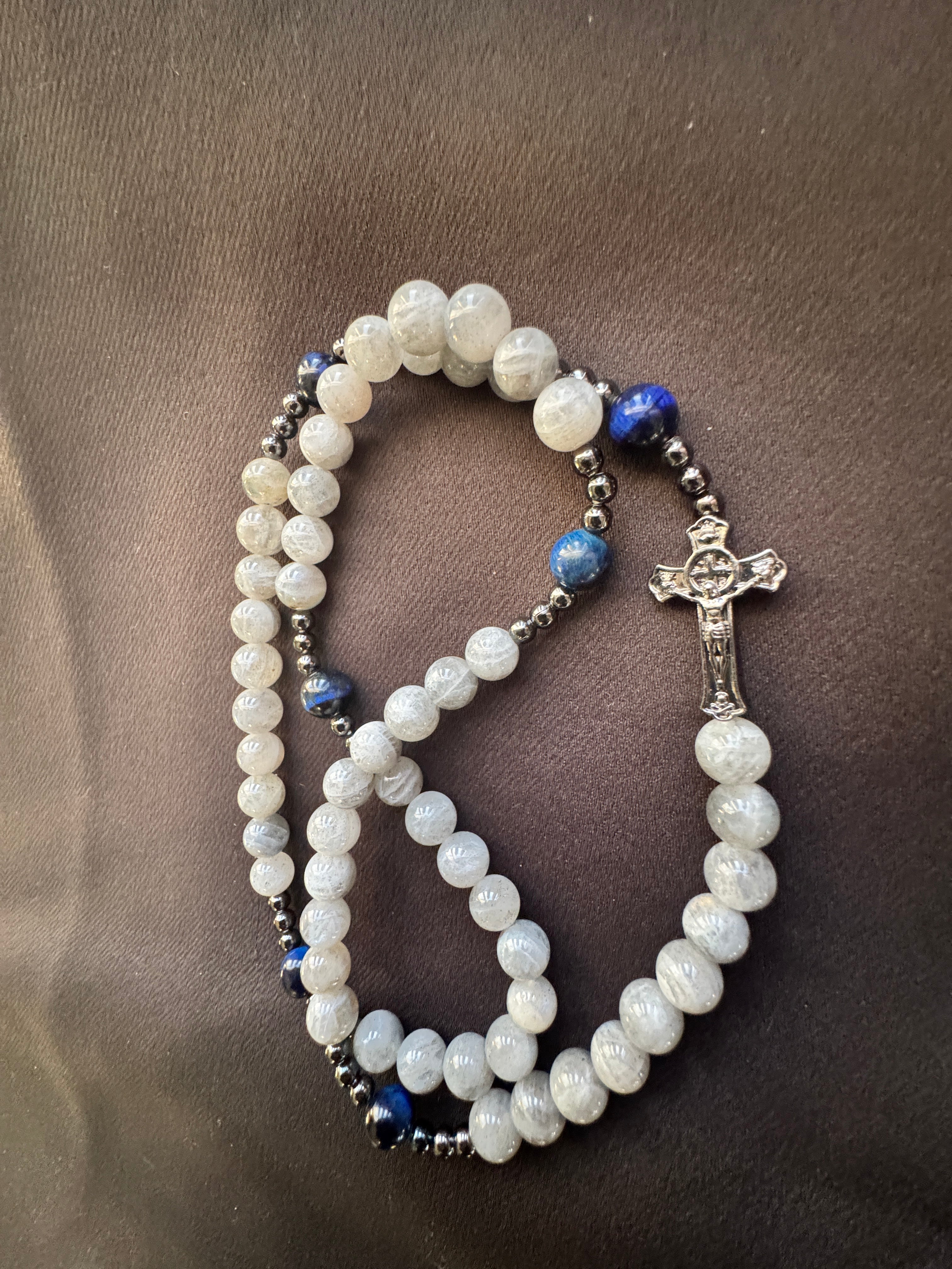 Triple Wrap – Crux Invicta