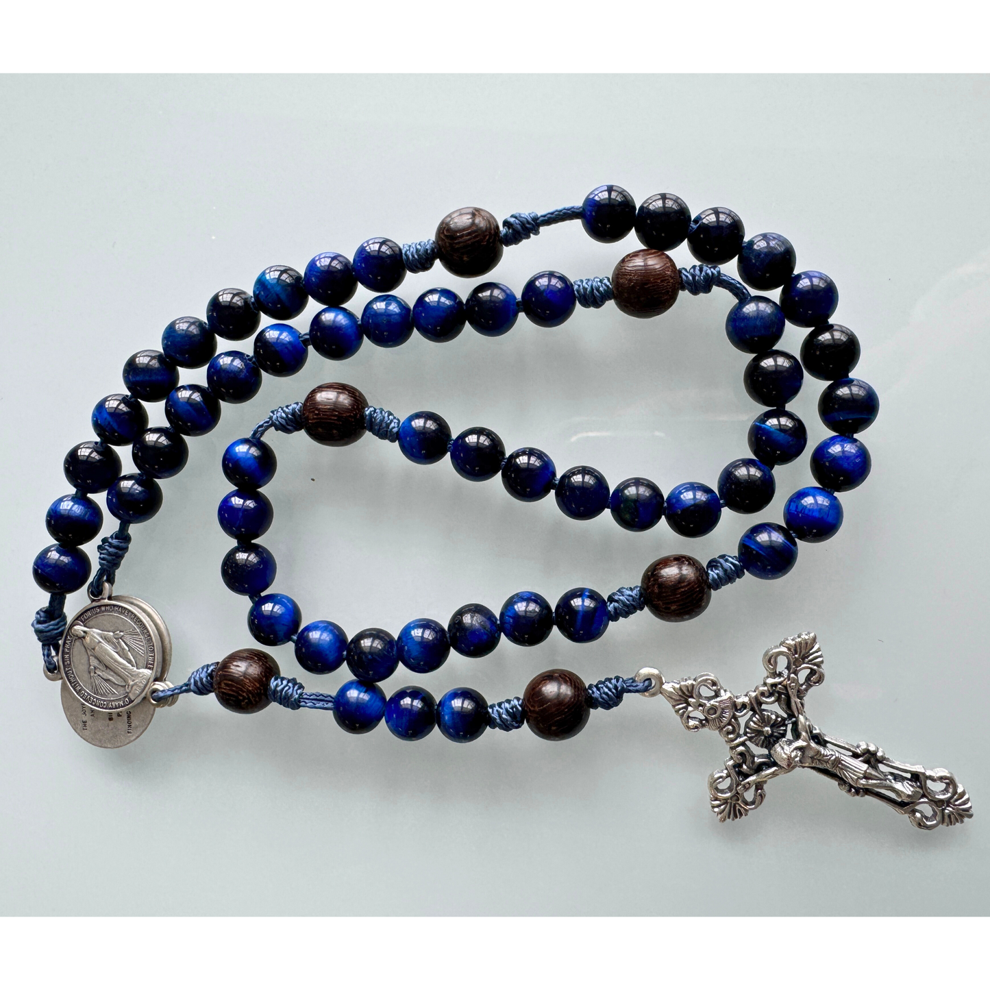 Our Lady of Victory | Tradtional Gemstone Rosary